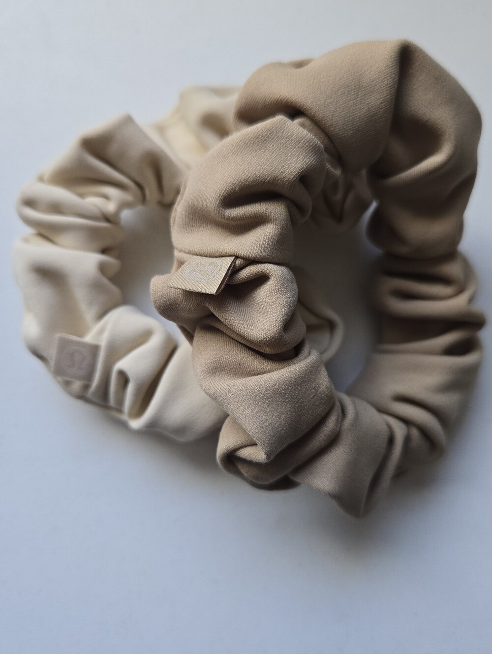 Lululemon Uplifting Scruncies